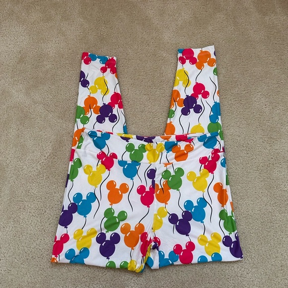 NWOT Disney Parks leggings size large - Picture 3 of 6
